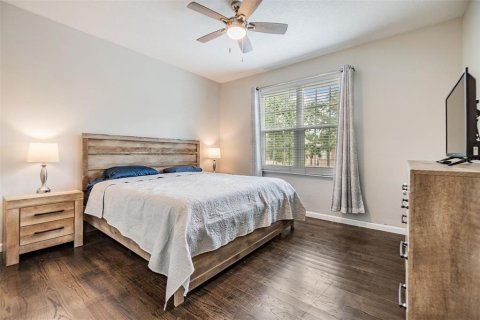 Townhouse in Tampa, Florida 2 bedrooms, 111.48 sq.m. № 1755578 - photo 30