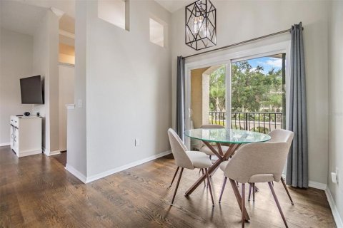 Townhouse in Tampa, Florida 2 bedrooms, 111.48 sq.m. № 1755578 - photo 21