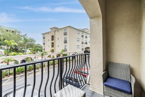 Townhouse in Tampa, Florida 2 bedrooms, 111.48 sq.m. № 1755578 - photo 29