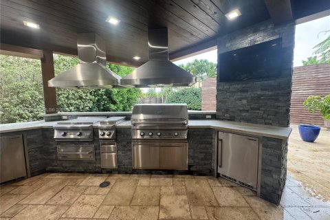 Casa en venta en Homestead, Florida, 5 dormitorios, 369.01 m2 № 1939782 - foto 28