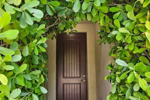 Casa en venta en Homestead, Florida, 5 dormitorios, 369.01 m2 № 1939782 - foto 6