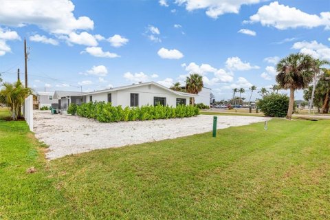 Villa ou maison à vendre à Englewood, Floride: 2 chambres, 123.1 m2 № 2356170 - photo 29
