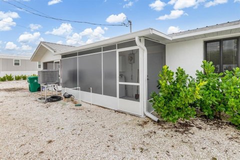 Villa ou maison à vendre à Englewood, Floride: 2 chambres, 123.1 m2 № 2356170 - photo 28