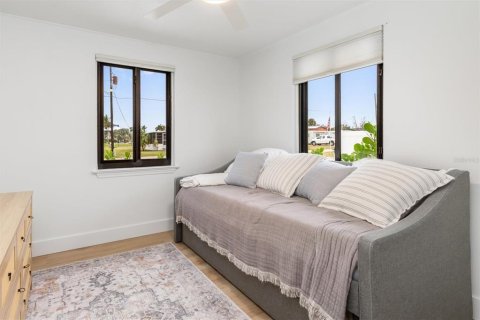Villa ou maison à vendre à Englewood, Floride: 2 chambres, 123.1 m2 № 2356170 - photo 11
