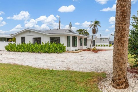 Villa ou maison à vendre à Englewood, Floride: 2 chambres, 123.1 m2 № 2356170 - photo 30