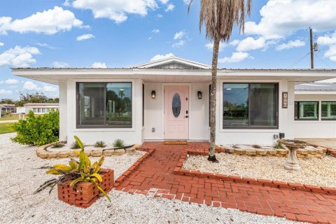 Villa ou maison à vendre à Englewood, Floride: 2 chambres, 123.1 m2 № 2356170 - photo 26