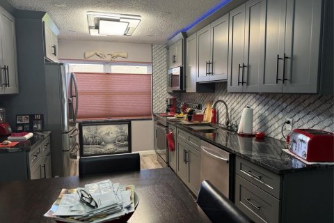 Condominio en alquiler en Boca Raton, Florida, 2 dormitorios, 104.05 m2 № 2192705 - foto 3