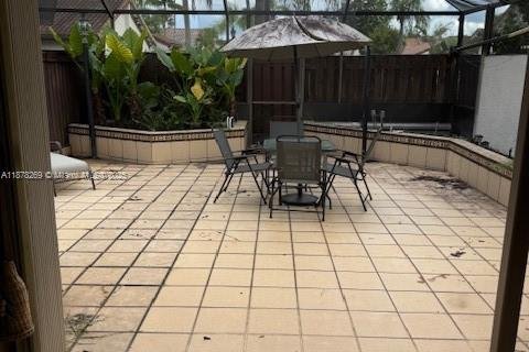 Touwnhouse à vendre à Miami, Floride: 3 chambres, 169.55 m2 № 1923335 - photo 10