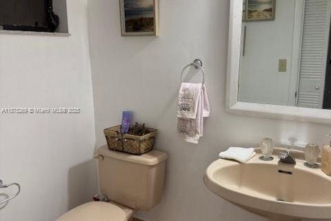 Touwnhouse à vendre à Miami, Floride: 3 chambres, 169.55 m2 № 1923335 - photo 6