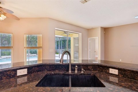 Villa ou maison à vendre à Winter Springs, Floride: 4 chambres, 206.8 m2 № 2149343 - photo 15