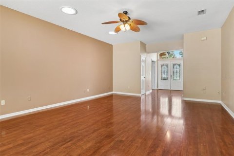Villa ou maison à vendre à Winter Springs, Floride: 4 chambres, 206.8 m2 № 2149343 - photo 4