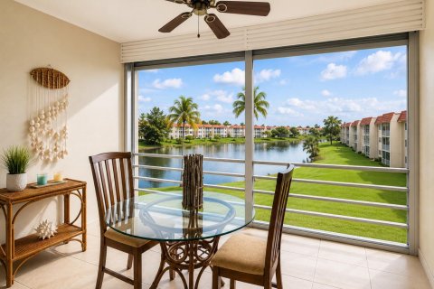 Condo in Sunrise, Florida, 2 bedrooms  № 2187689 - photo 22