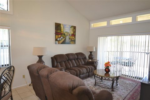 Condo in Oldsmar, Florida, 2 bedrooms  № 2232036 - photo 5