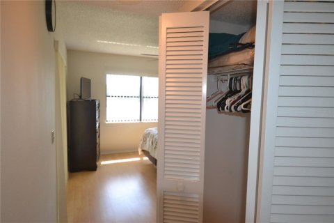 Condo in Oldsmar, Florida, 2 bedrooms  № 2232036 - photo 29