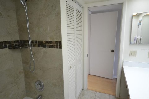 Condo in Oldsmar, Florida, 2 bedrooms  № 2232036 - photo 28