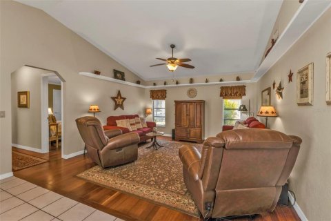 House in Punta Gorda, Florida 3 bedrooms, 199 sq.m. № 1732374 - photo 20