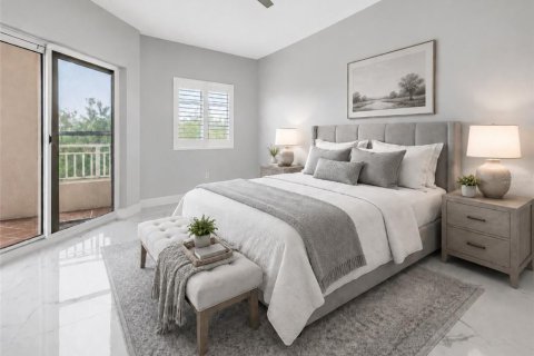 Condo in Saint Petersburg, Florida, 3 bedrooms № 2117965 - photo 24
