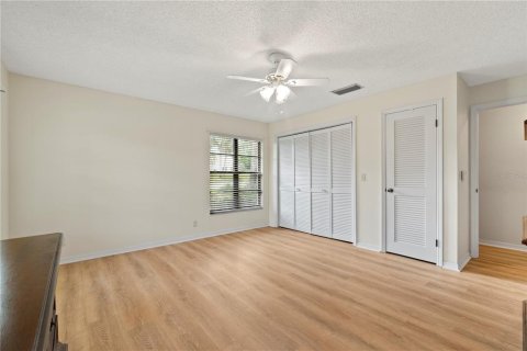 Villa ou maison à vendre à Ocala, Floride: 4 chambres, 269.04 m2 № 1913192 - photo 15