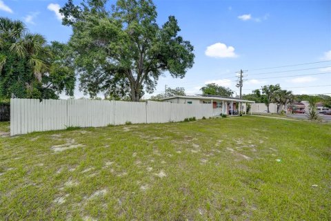 House in Orlando, Florida 3 bedrooms, 89.19 sq.m. № 1914887 - photo 3