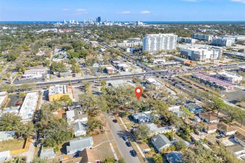 Propiedad comercial en venta en Saint Petersburg, Florida, 192.77 m2 № 1651771 - foto 7