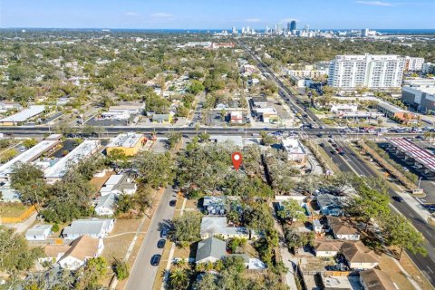 Propiedad comercial en venta en Saint Petersburg, Florida, 192.77 m2 № 1651771 - foto 6