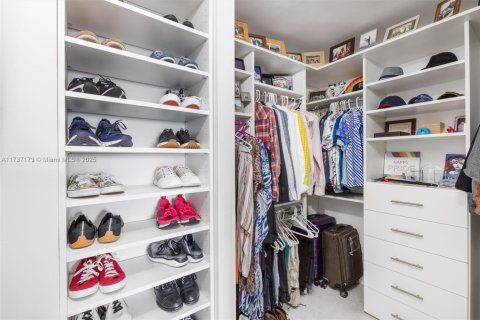 Condominio en venta en Miami Beach, Florida, 2 dormitorios, 82.68 m2 № 1936739 - foto 17