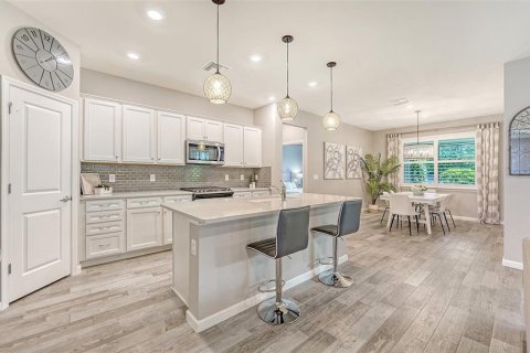 Villa ou maison à vendre à Bradenton, Floride: 2 chambres, 173.54 m2 № 2302914 - photo 7