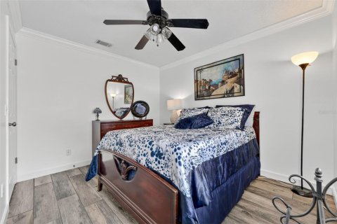 House in Longwood, Florida 3 bedrooms, 153.94 sq.m. № 2100582 - photo 27
