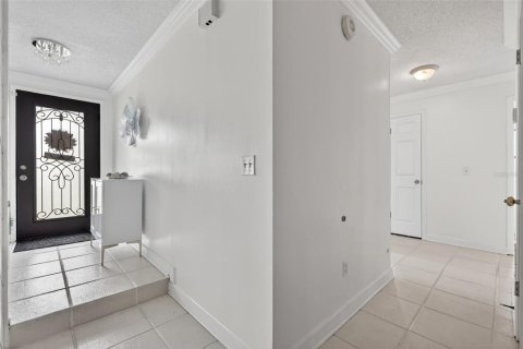 House in Longwood, Florida 3 bedrooms, 153.94 sq.m. № 2100582 - photo 7