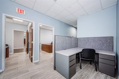 Commercial property in Safety Harbor, Florida 321.44 sq.m. № 1722052 - photo 6