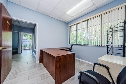 Commercial property in Safety Harbor, Florida 321.44 sq.m. № 1722052 - photo 5