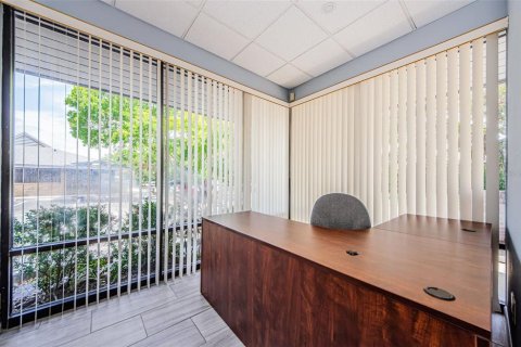 Commercial property in Safety Harbor, Florida 321.44 sq.m. № 1722052 - photo 7