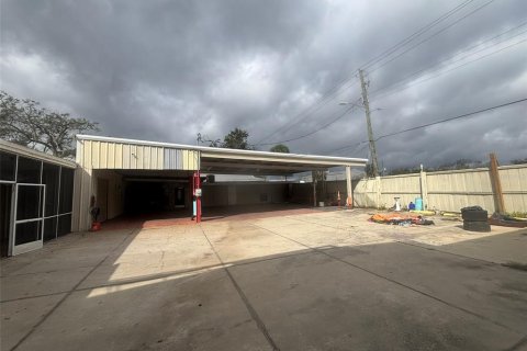 Commercial property in Tampa, Florida 528.52 sq.m. № 1525931 - photo 6