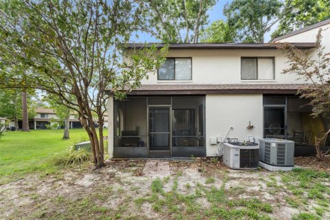 Condo in Gainesville, Florida, 2 bedrooms  № 2109701 - photo 4