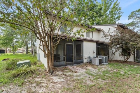 Condo in Gainesville, Florida, 2 bedrooms  № 2109701 - photo 3
