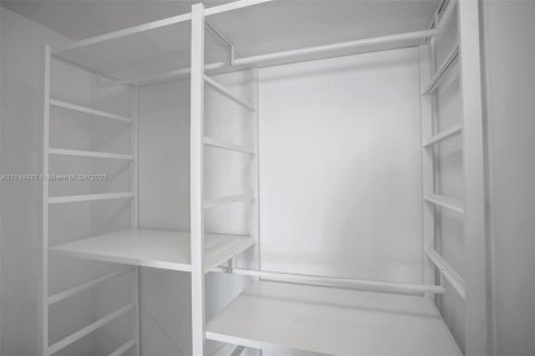 Купить кондоминиум в Майами, Флорида 2 спальни, 98.48м2, № 1729768 - фото 17