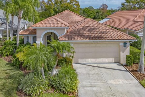 House in Sarasota, Florida 2 bedrooms, 171.68 sq.m. № 2151715 - photo 3