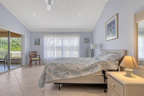 House in Sarasota, Florida 2 bedrooms, 171.68 sq.m. № 2151715 - photo 25