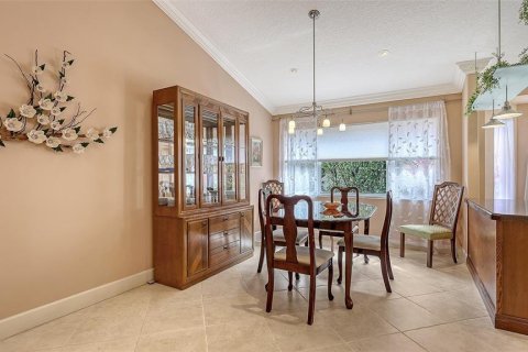 House in Sarasota, Florida 2 bedrooms, 171.68 sq.m. № 2151715 - photo 18