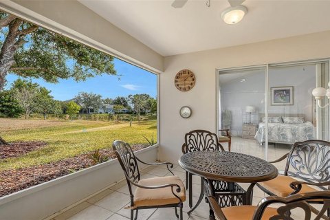 House in Sarasota, Florida 2 bedrooms, 171.68 sq.m. № 2151715 - photo 15