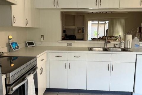 Condo in Orlando, Florida, 2 bedrooms  № 1849400 - photo 10
