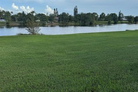 Condo in Orlando, Florida, 2 bedrooms  № 1849400 - photo 15