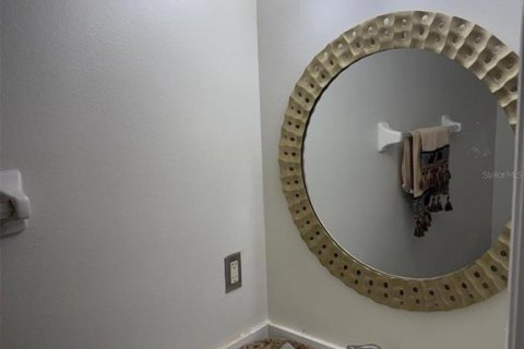 Condo in Orlando, Florida, 2 bedrooms  № 1849400 - photo 13