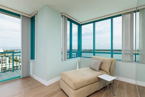 Copropriété à vendre à Clearwater, Floride: 3 chambres, 275.18 m2 № 1532808 - photo 28