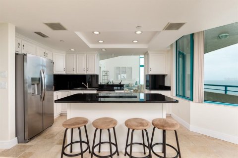 Copropriété à vendre à Clearwater, Floride: 3 chambres, 275.18 m2 № 1532808 - photo 14