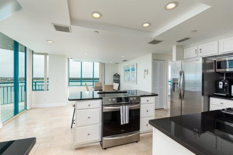 Copropriété à vendre à Clearwater, Floride: 3 chambres, 275.18 m2 № 1532808 - photo 15