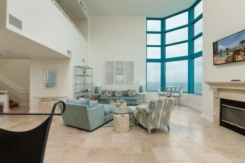 Copropriété à vendre à Clearwater, Floride: 3 chambres, 275.18 m2 № 1532808 - photo 4