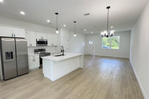 Villa ou maison à vendre à Citrus Springs, Floride: 4 chambres, 143.81 m2 № 1884275 - photo 19