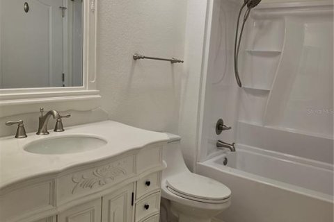Copropriété à louer à Sarasota, Floride: 3 chambres, 118.91 m2 № 2093470 - photo 14