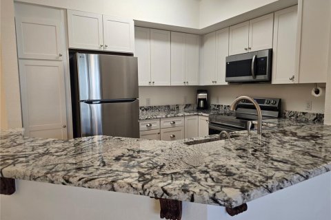 Copropriété à louer à Sarasota, Floride: 3 chambres, 118.91 m2 № 2093470 - photo 5